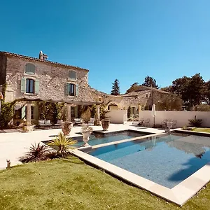 Maison Roucas - Restaurant Et D'hotes Gasthuis